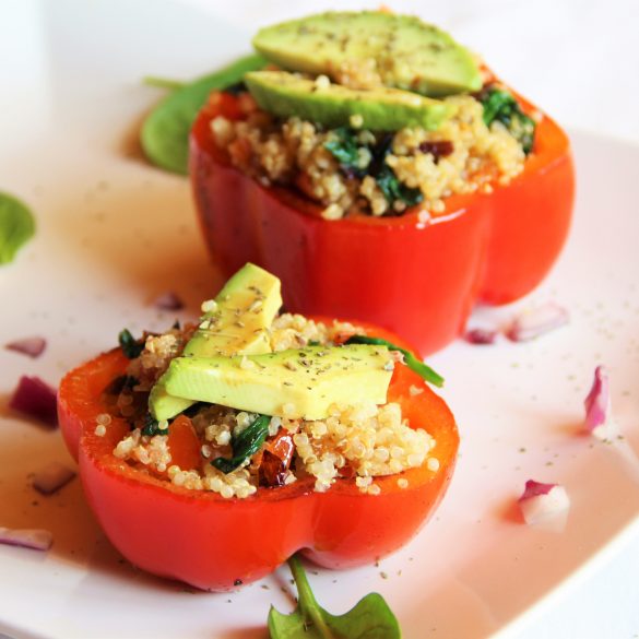quinoa recept, Chutný quinoa recept na zapečenú papriku