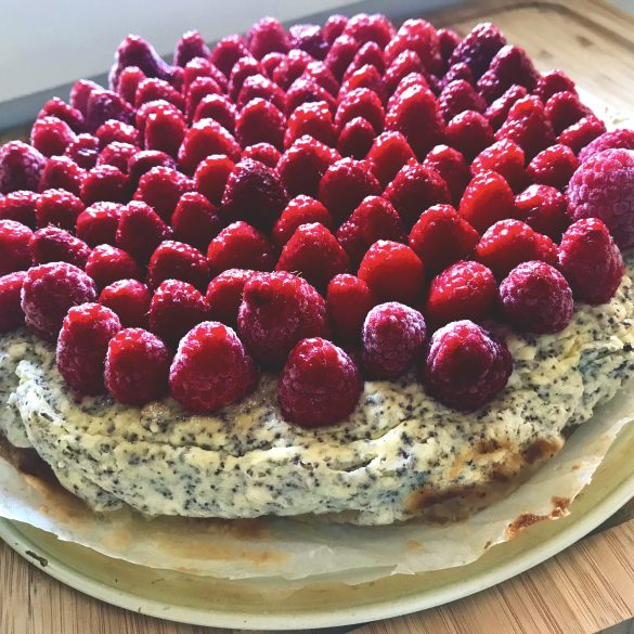 Makový cheesecake, Makový cheesecake s lahodným maslovým základom