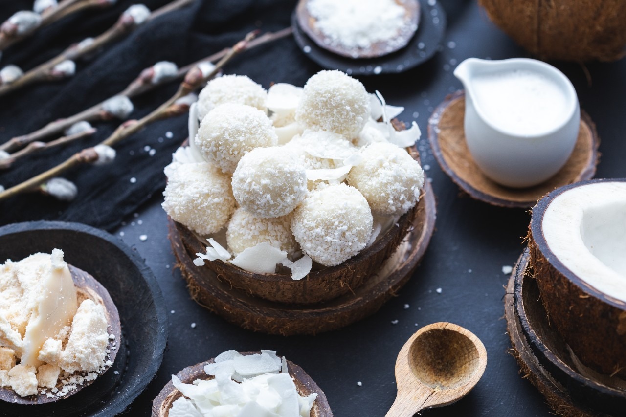 Fit raffaello guličky, Fit raffaello guličky bez múky a salka takmer bez cukru (lowcarb friendly)