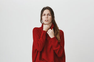 https://www.freepik.com/free-photo/woman-feel-sick-touch-neck-have-sore-throat_9474481.htm#fromView=search&page=1&position=22&uuid=1080f23c-3959-4a6e-a917-280f8dd766e4&query=boles%C5%A5+hrdla